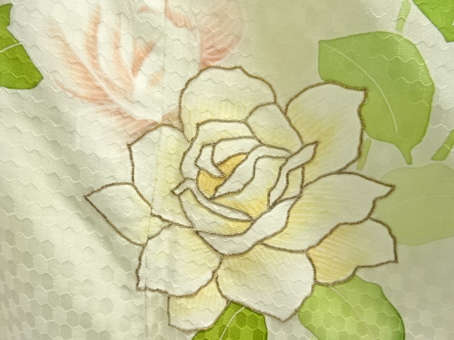 アンティーク　薔薇模様刺繍着物